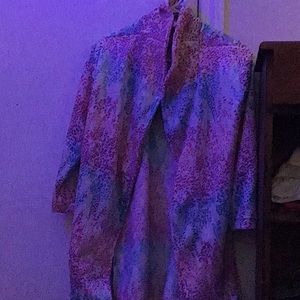 The colors are blue,pink,purple and orange